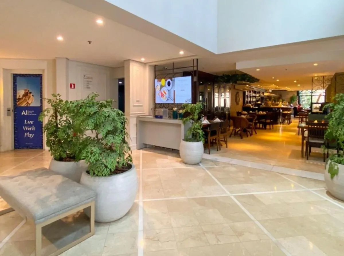 Flat No Mercure Privilege Ibirapuera Moema - 5 Min Do Aeroporto De Congonhas Apartment