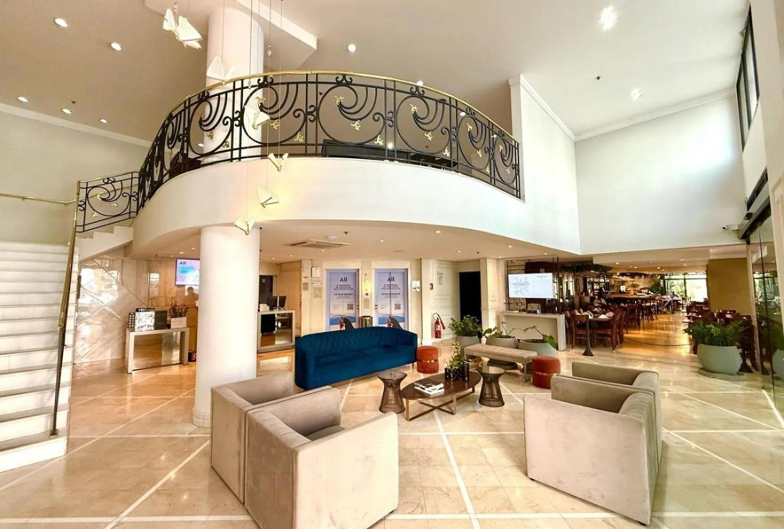 Flat No Mercure Privilege Ibirapuera Moema - 5 Min Do Aeroporto De Congonhas